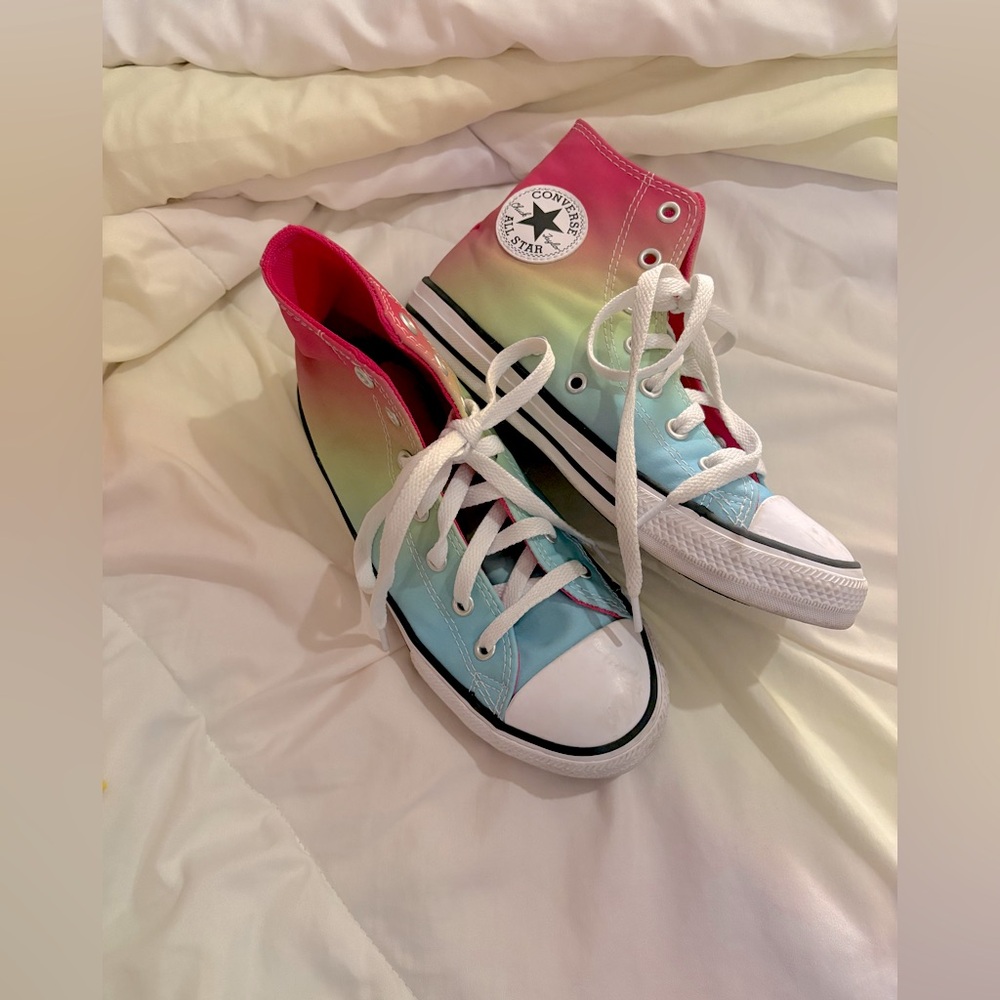 Converse chuck taylor high-top tye dye sneakers - size 3